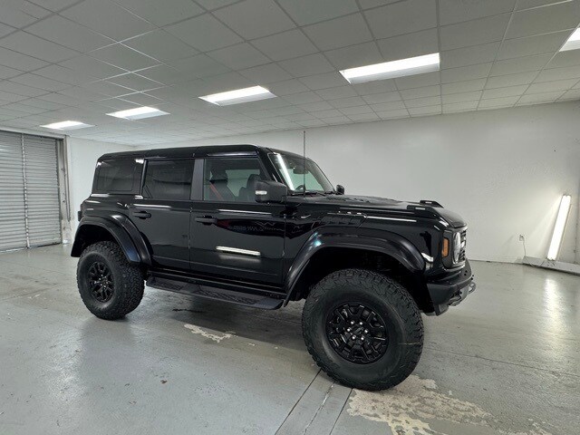 2025 Ford Bronco Raptor photo 3