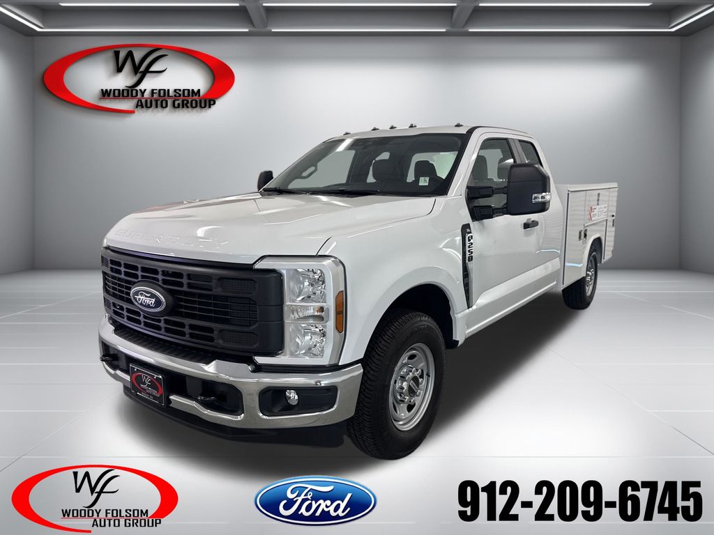2026 Ford F-250 XL SuperCab 8' Box's photo