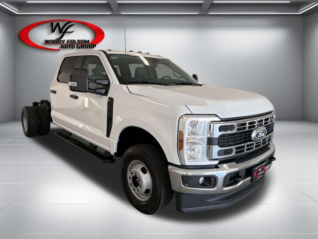 New 2027 Ford F-350SD F-350® XL Chassis