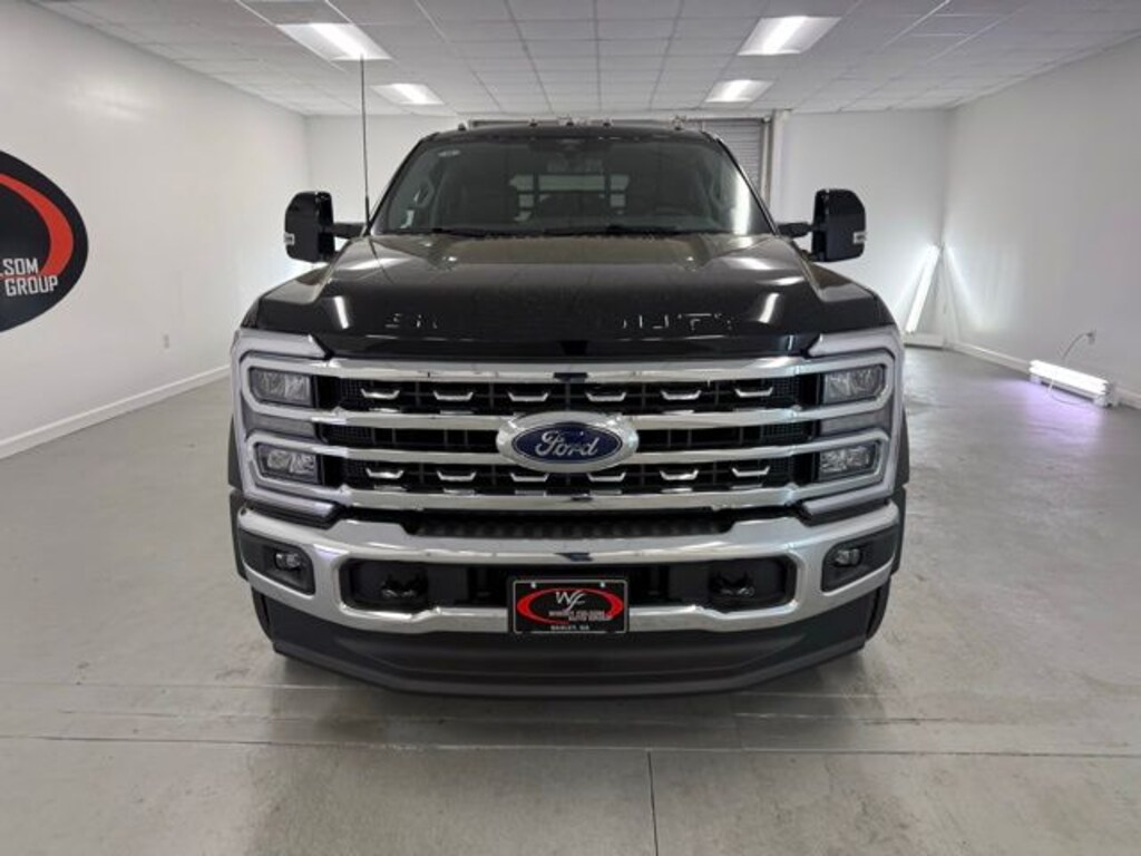 New 2026 Ford F-450SD Lariat Chassis