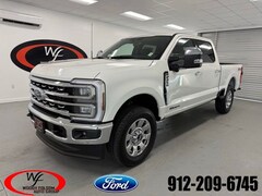2026 Ford F-250SD Lariat Truck