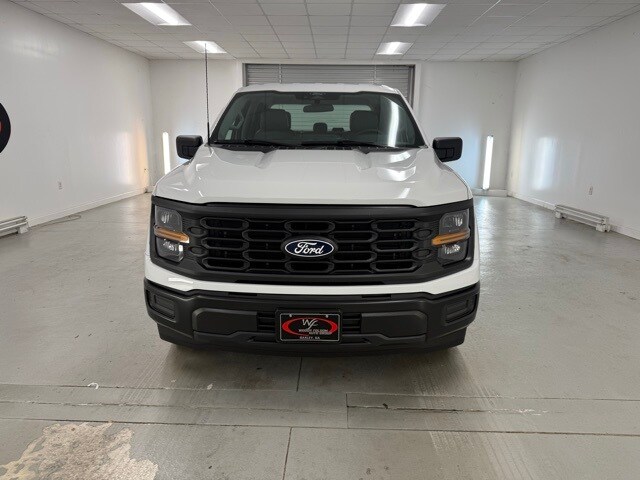 2025 Ford F-150 XL photo 2