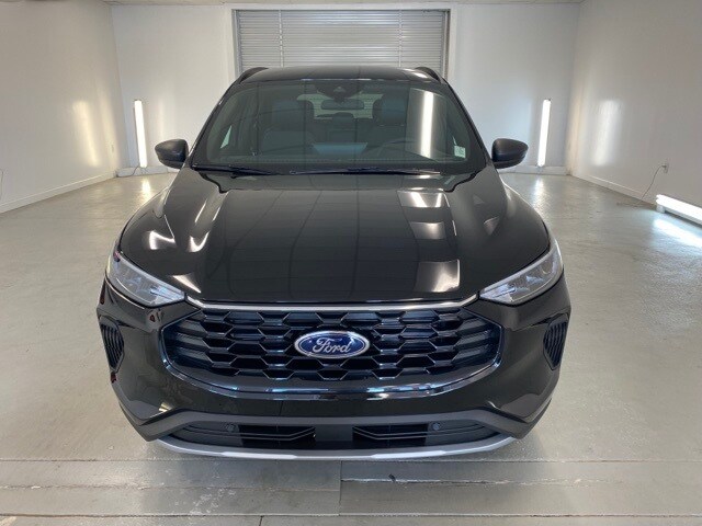 2025 Ford Escape Active photo 2