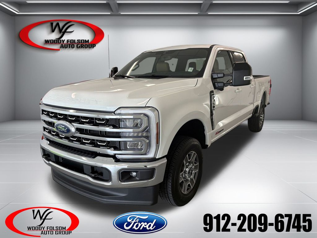 2026 Ford F-350SD Lariat