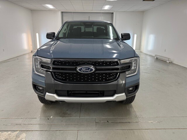 2025 Ford Ranger XLT photo 2