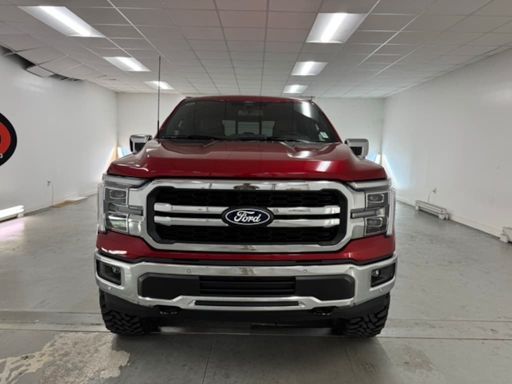 New 2025 Ford F-150 Lariat Truck