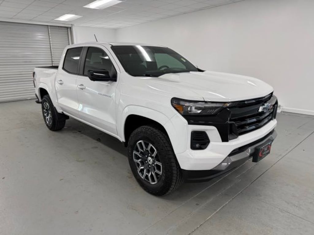 Used 2024 Chevrolet Colorado Z71 Truck