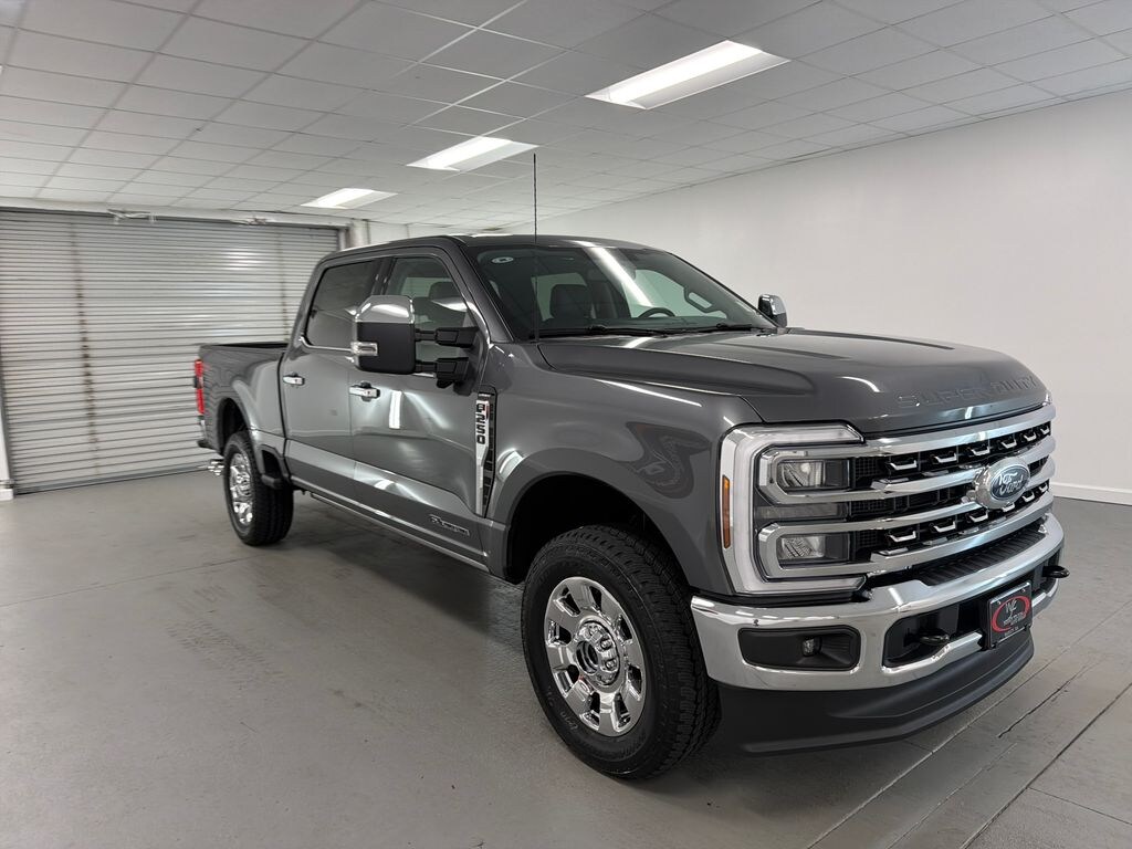 New 2026 Ford F-250SD Lariat Truck