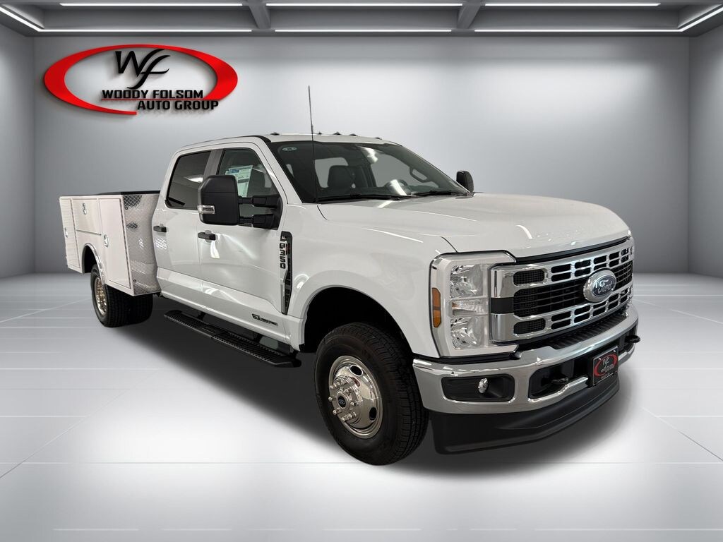 New 2026 Ford F-350SD XL Chassis