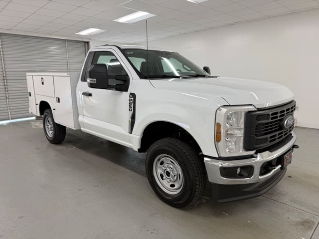 New 2025 Ford F-250SD XL Truck