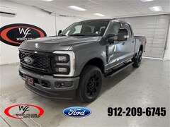 2026 Ford F-350SD Lariat Truck