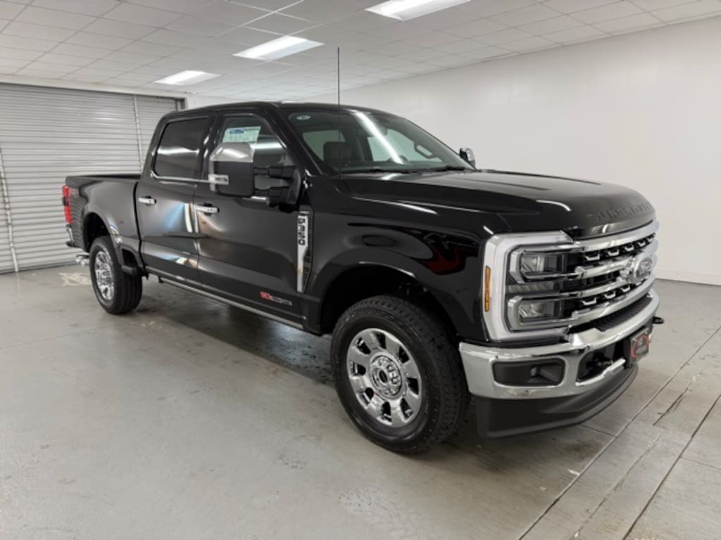 New 2026 Ford F-350SD Lariat Truck