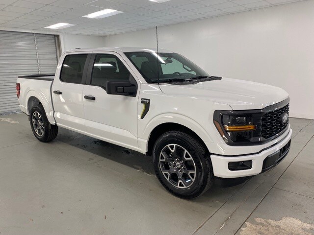 2025 Ford F-150 STX photo 3