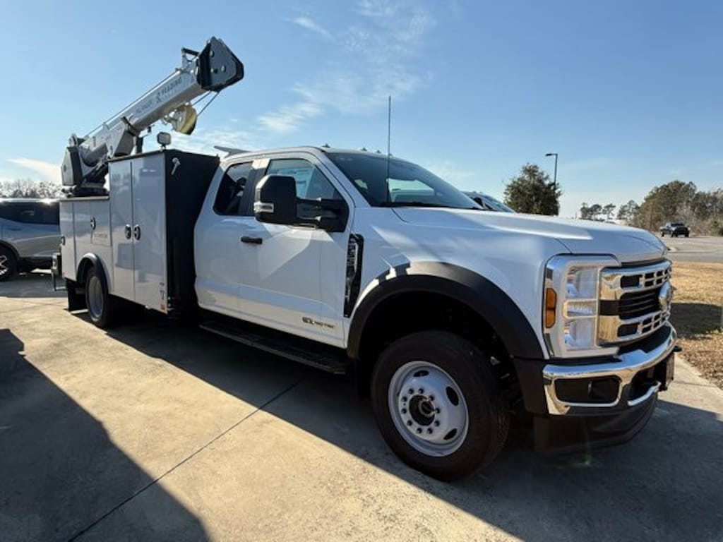 New 2025 Ford F-550SD XL Chassis