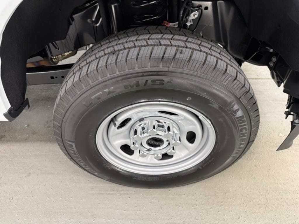 New 2025 Ford F-250SD XL Truck