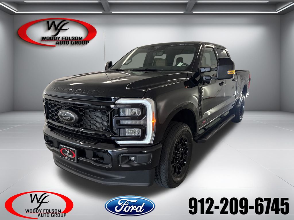 2026 Ford F-350SD Lariat