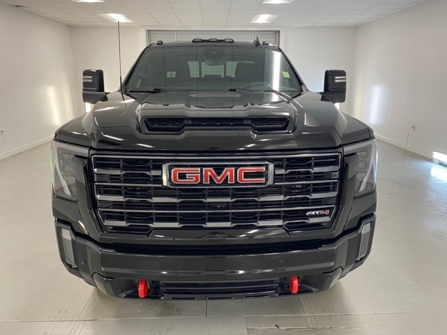 Used 2024 GMC Sierra 2500HD AT4 with VIN 1GT49PEY3RF124823 for sale in Baxley, GA