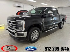2026 Ford F-250SD Lariat Truck