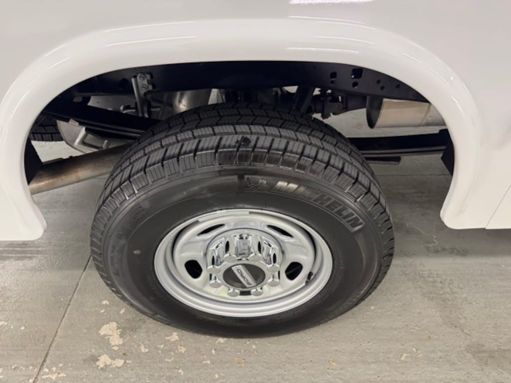 New 2025 Ford F-250SD XL Truck