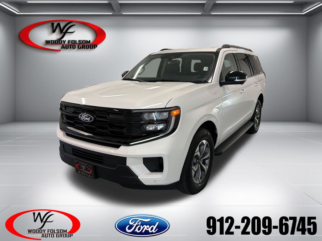 2027 Ford Expedition Active