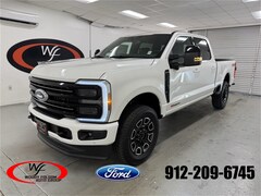 2026 Ford F-250SD Platinum Truck