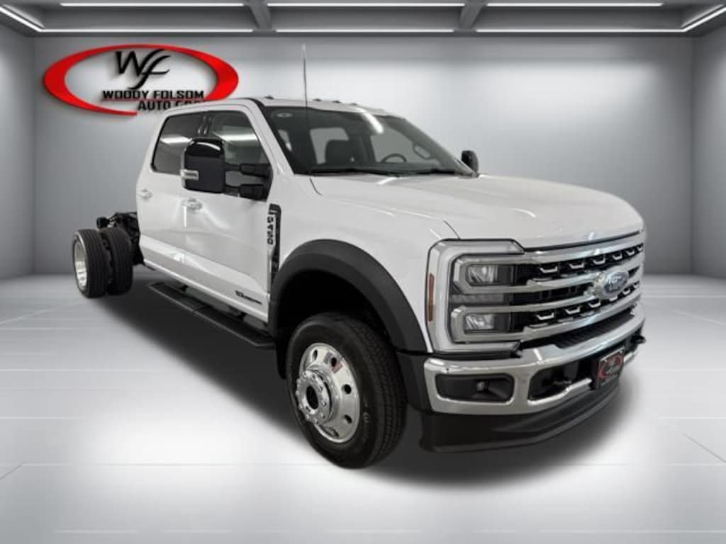 New 2026 Ford Chassis Cab F-450 Lariat TRUCK