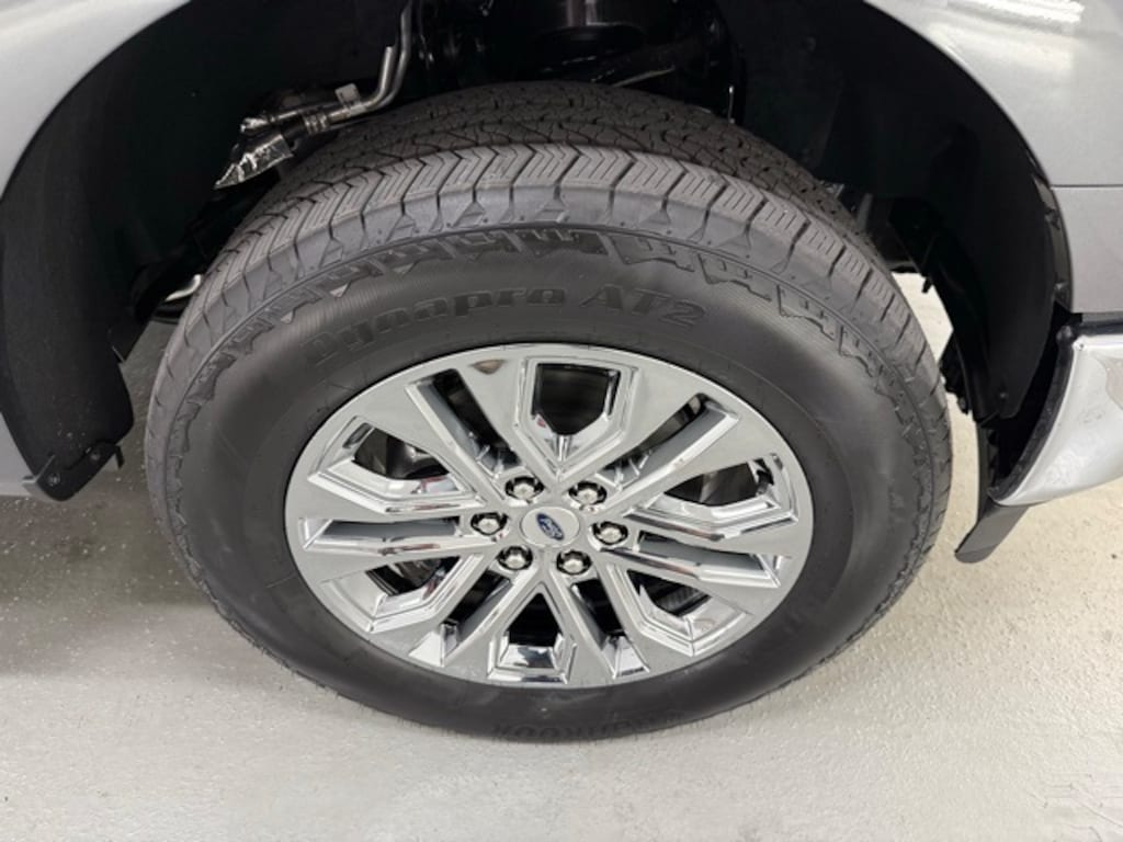 New 2025 Ford F-150 Lariat Truck