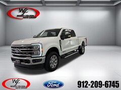 2026 Ford F-250SD Lariat Truck