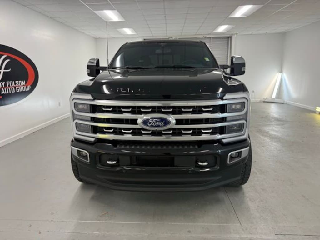 Used 2024 Ford F-250SD Platinum Truck