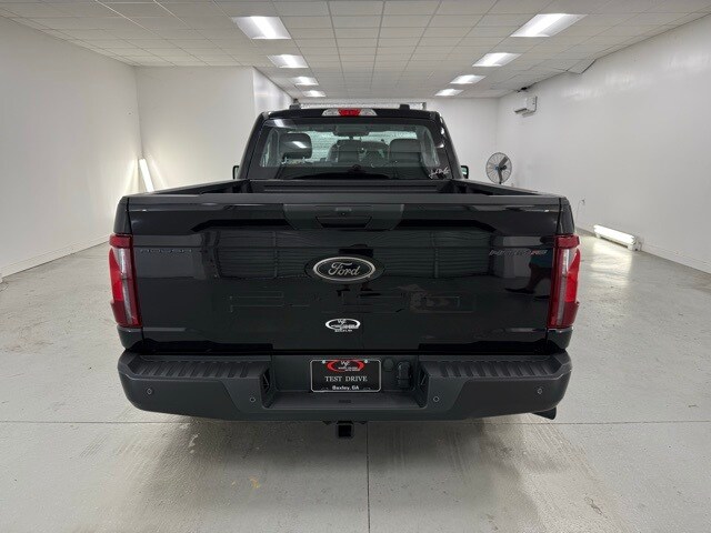 2025 Ford F-150 XL photo 3