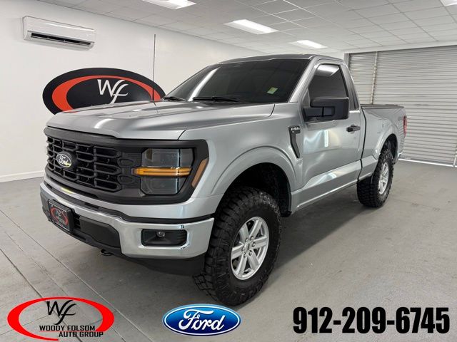 2025 Ford F-150 XL's photo