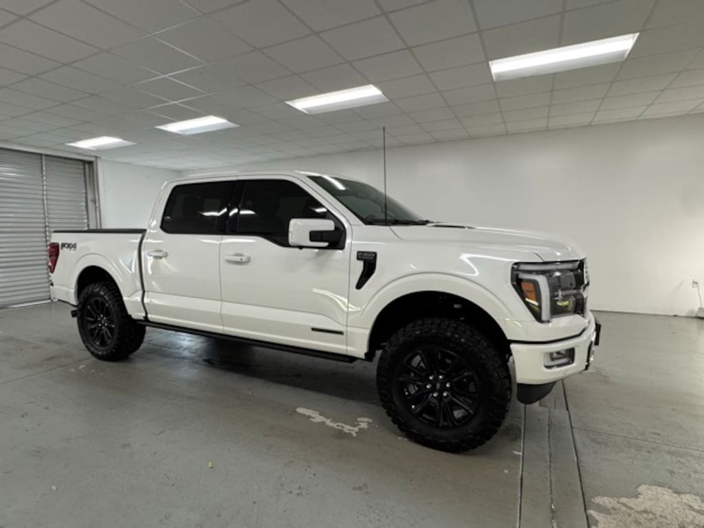 Used 2025 Ford F-150 Platinum Truck