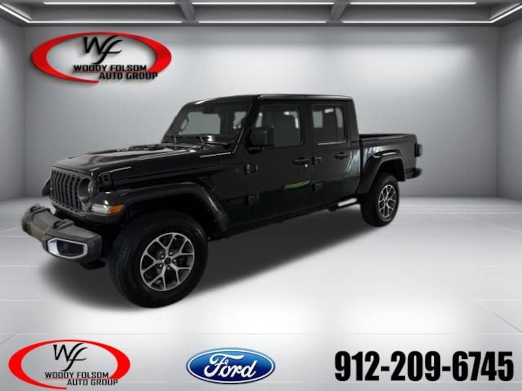 Used 2024 Jeep Gladiator Sport Truck