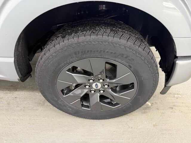 2025 Ford F-150 STX photo 4