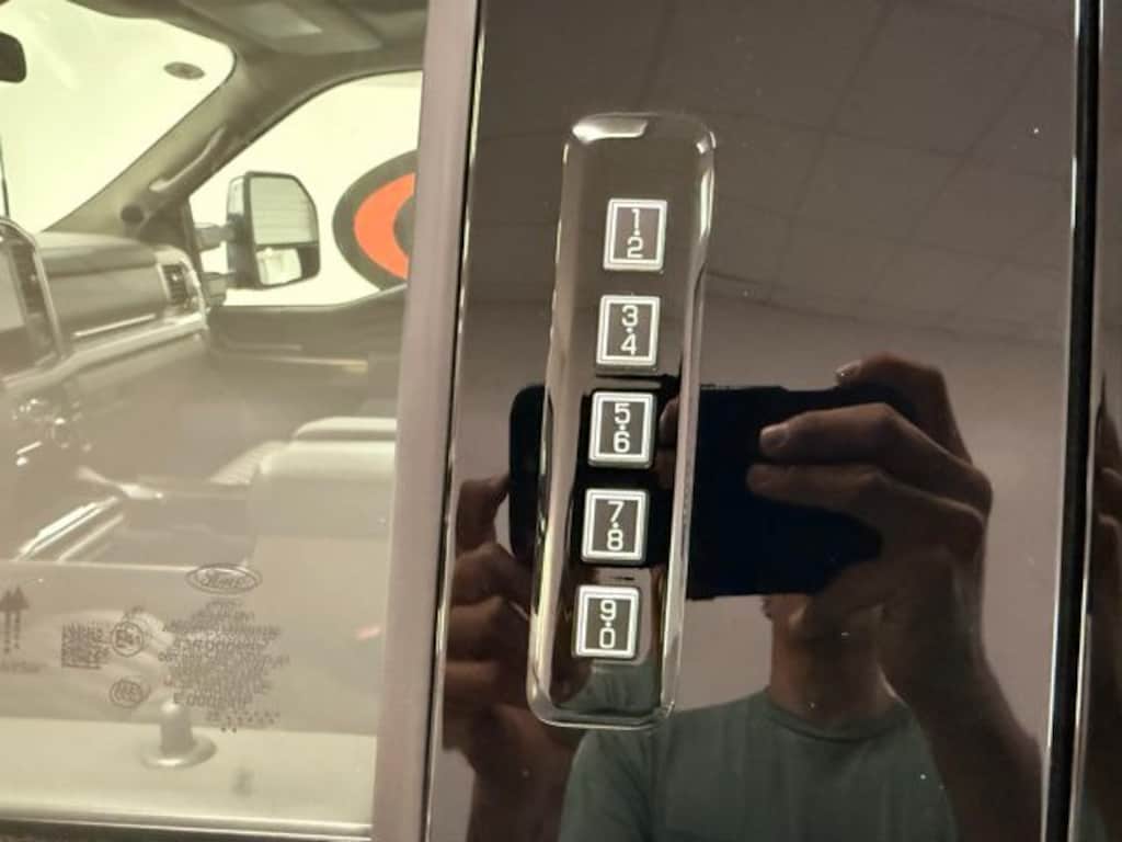 Used 2026 Ford F-450SD Platinum Truck