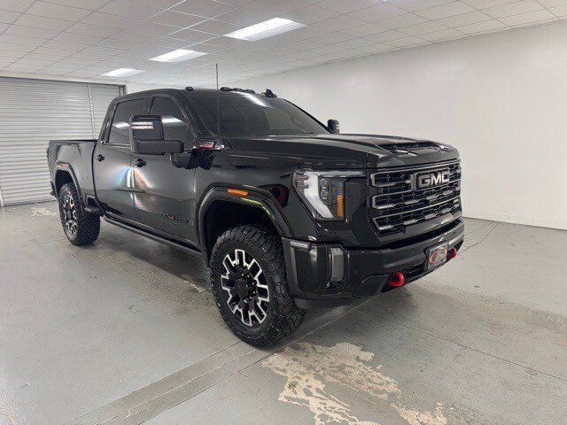 2024 Gmc Sierra HD AT4 photo 3