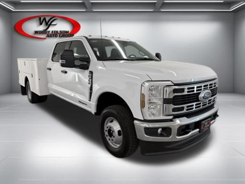 New 2026 Ford F-350SD XL Chassis