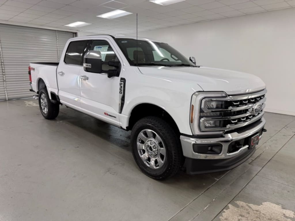 New 2026 Ford F-350SD Lariat Truck