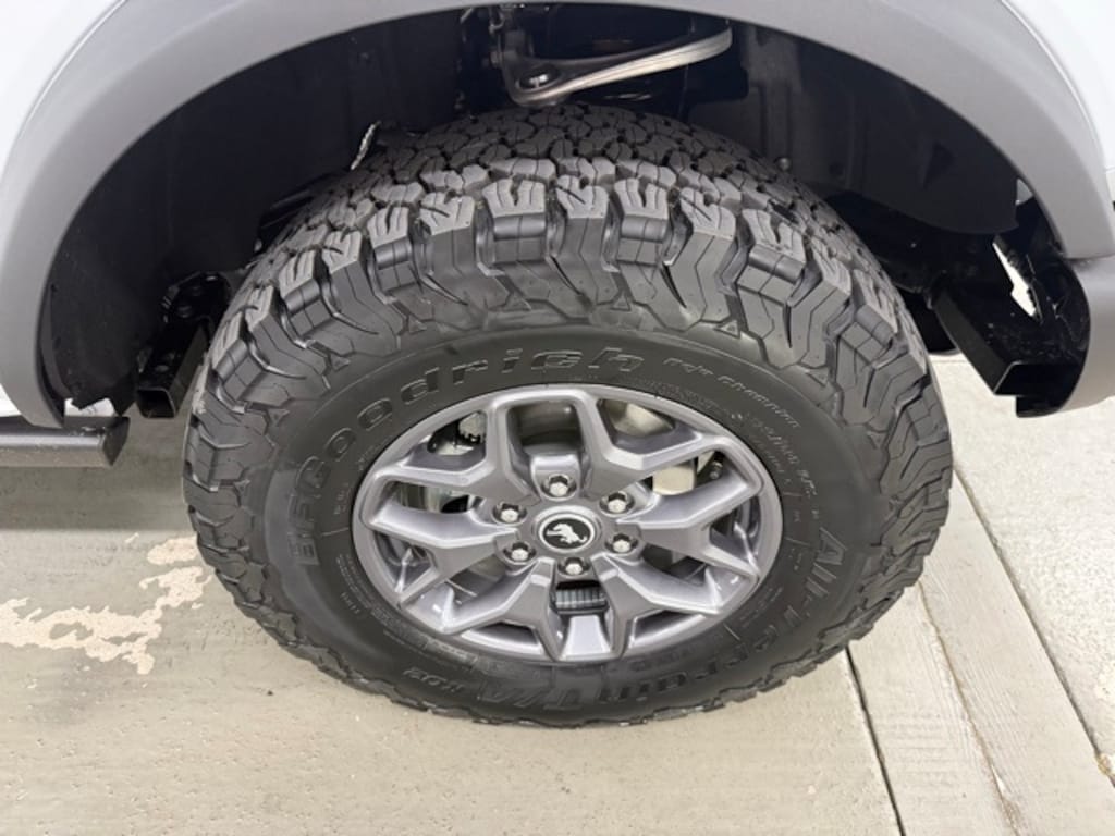 New 2025 Ford Bronco Badlands SUV