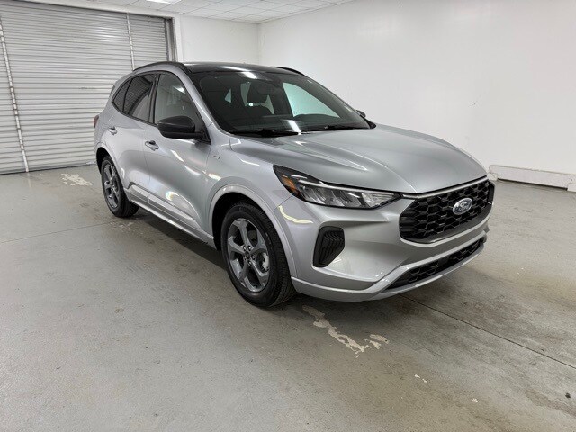 2023 Ford Escape ST-Line photo 3