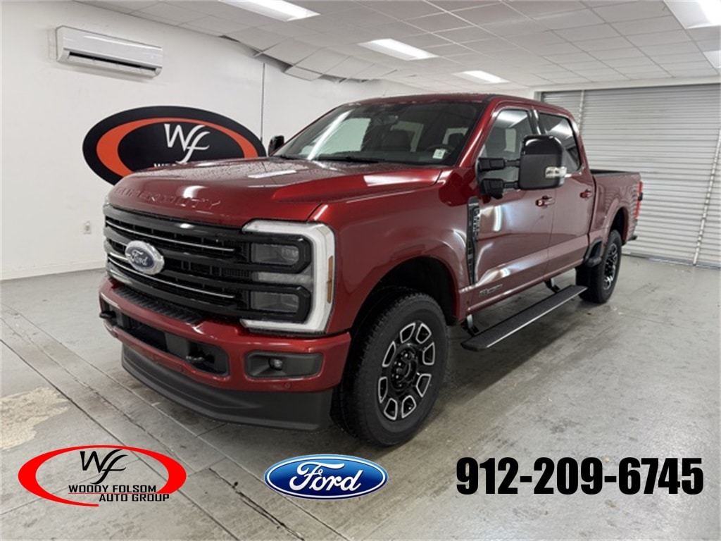 2026 Ford F-250 Super Duty Platinum's photo