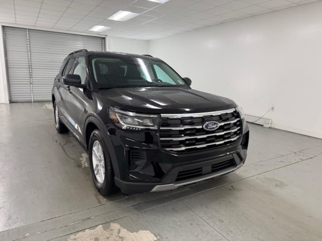 New 2026 Ford Explorer Active SUV