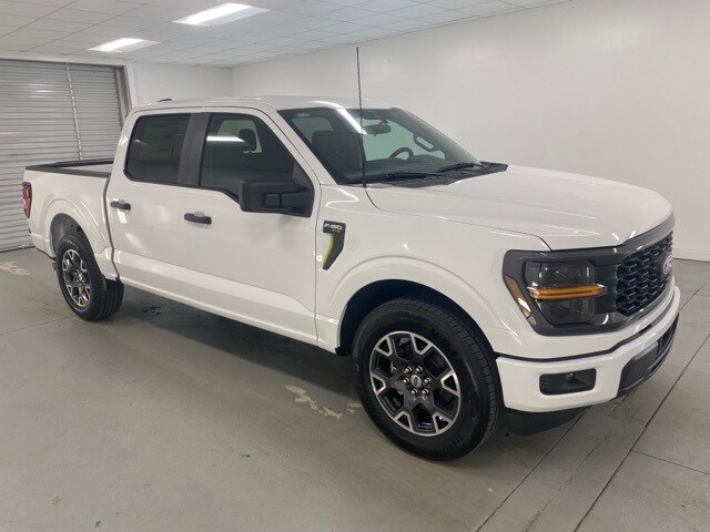 2025 Ford F-150 STX photo 3