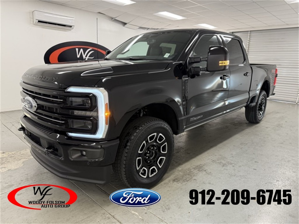 2026 Ford F-250 Super Duty Platinum's photo