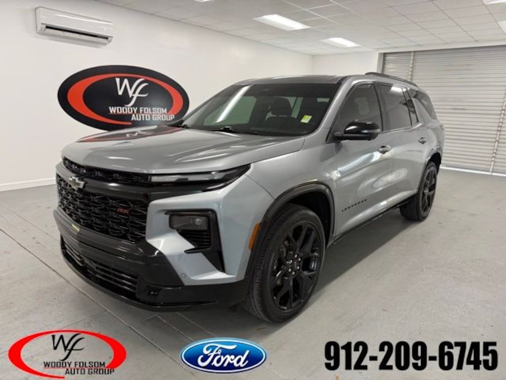 Used 2024 Chevrolet Traverse RS SUV