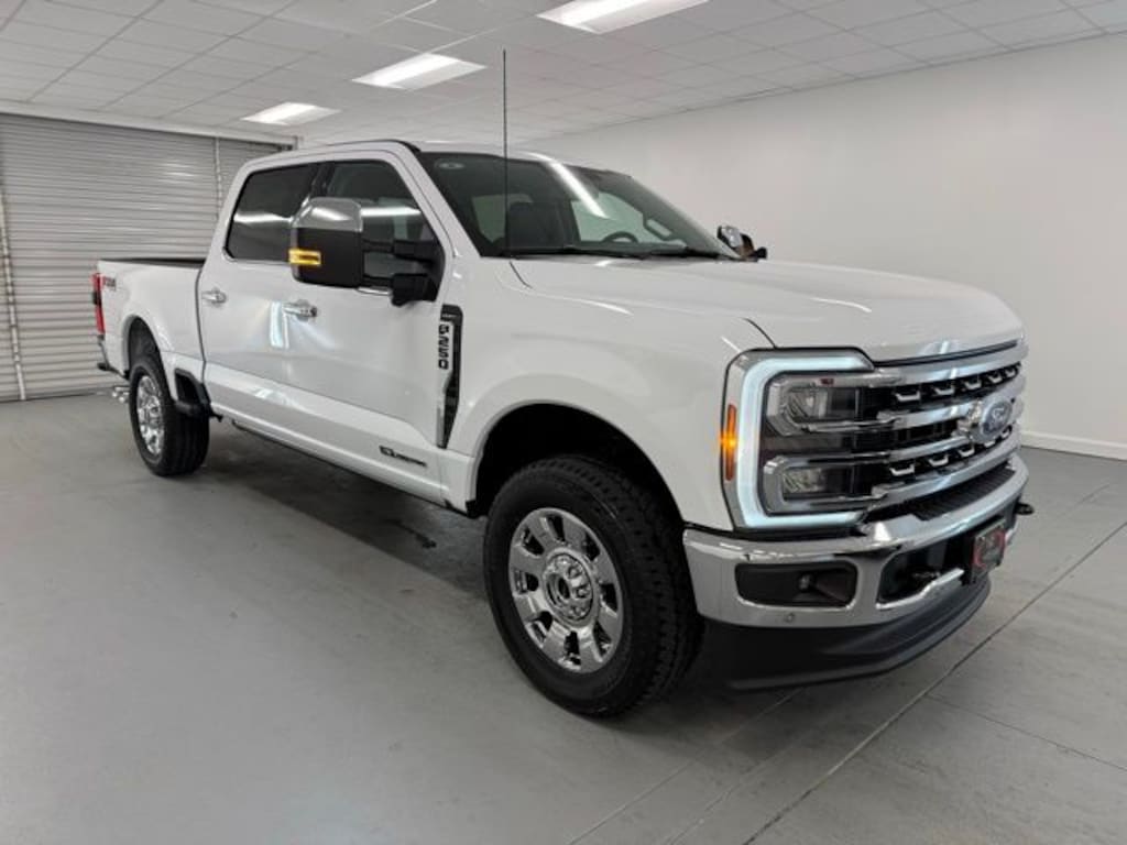New 2026 Ford F-250SD Lariat Truck