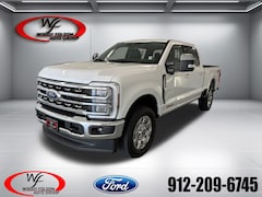 2026 Ford F-250SD Lariat Truck