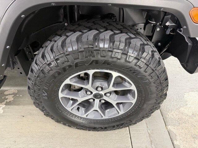 2024 Jeep Gladiator Sport S photo 4
