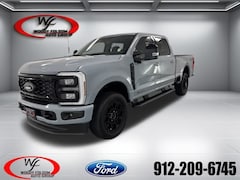 2026 Ford F-250SD Lariat Truck
