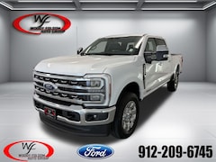 2026 Ford F-250SD Lariat Truck